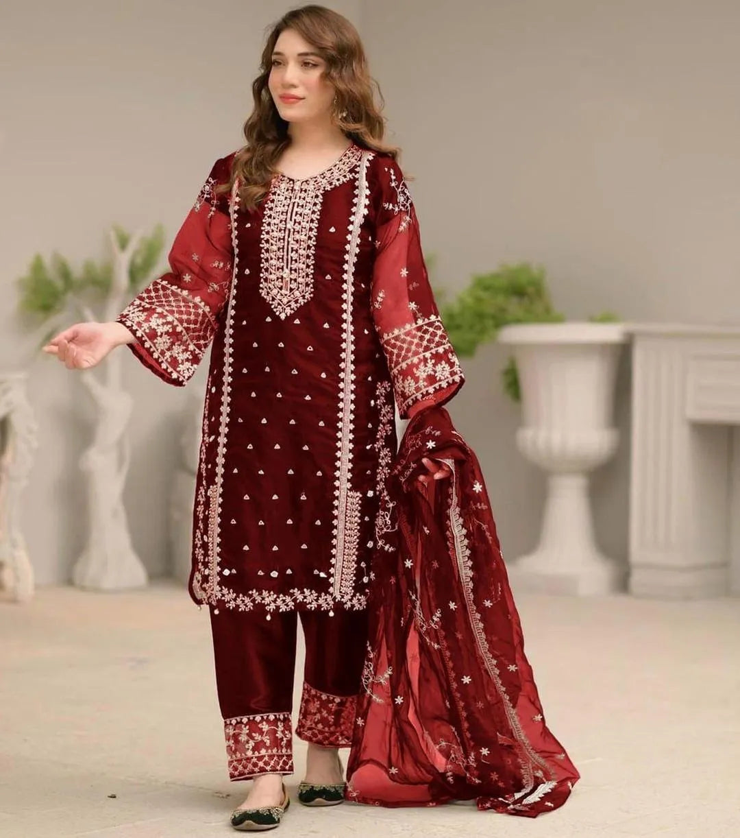 Maroon Embroidered 3-Piece Suit for Women – Unstitched Lawn/Linen Set